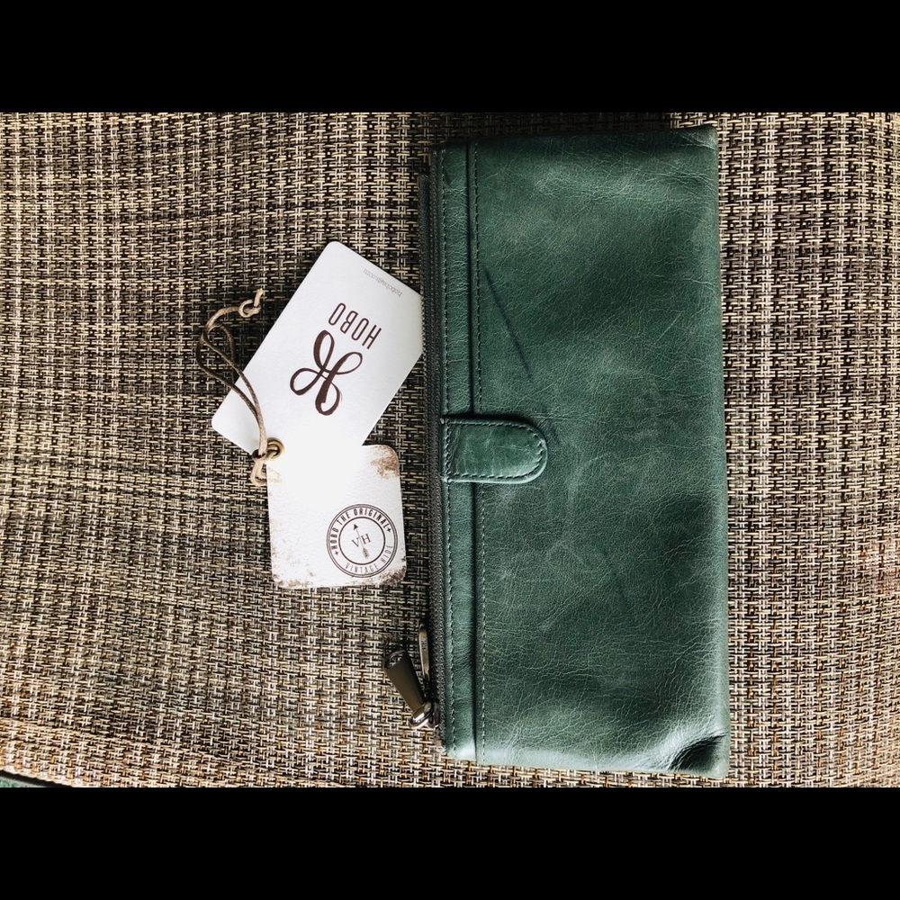 HOBO Taylor Bottle Green Wallet